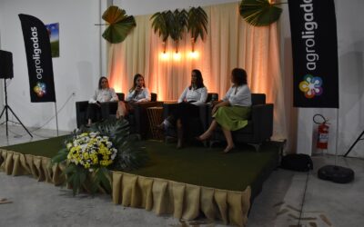 Diretora do Sindicato Rural de Campo Verde apresenta entidade em encontro de mulheres