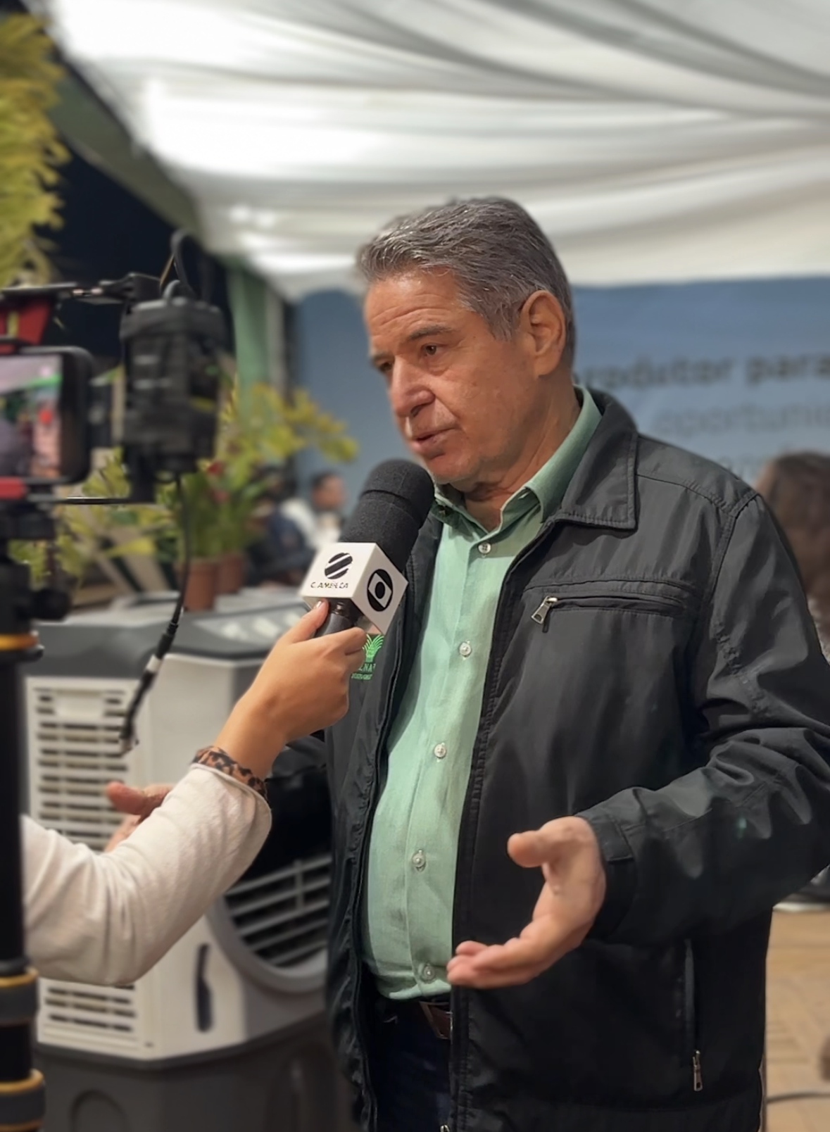 Presidente da FAMATO prestigia a terceira noite da Expoverde 2026